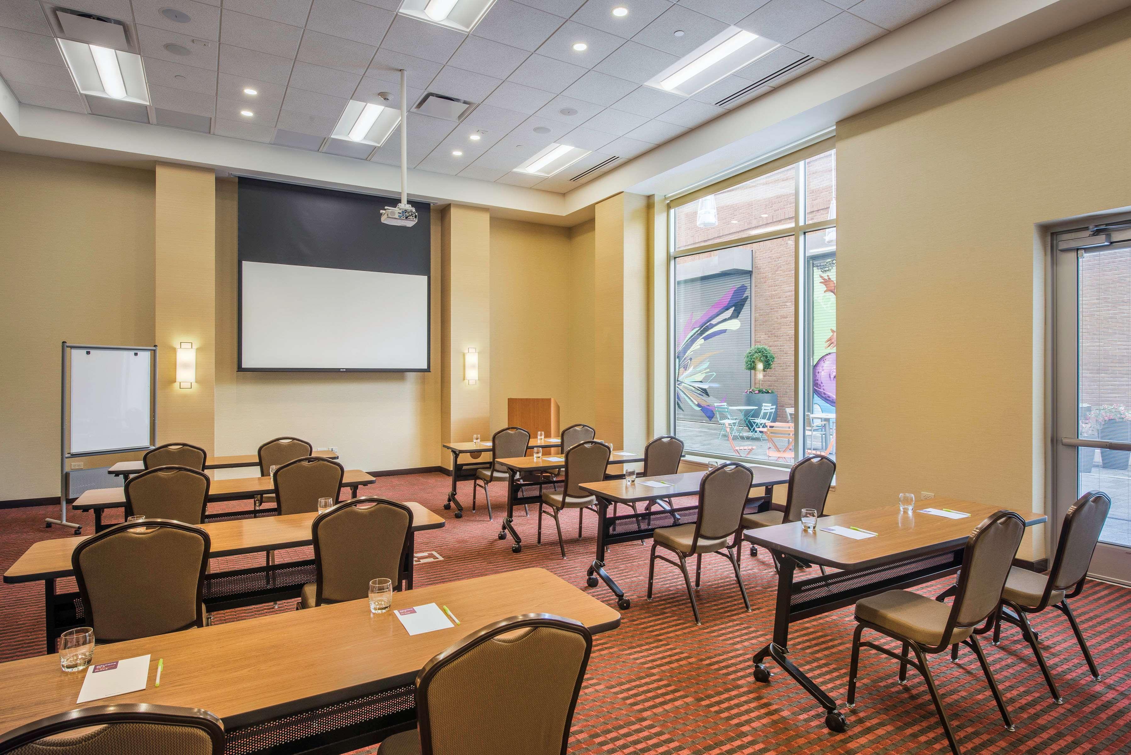 Hyatt Place Cleveland/Westlake/Crocker Park Exterior photo